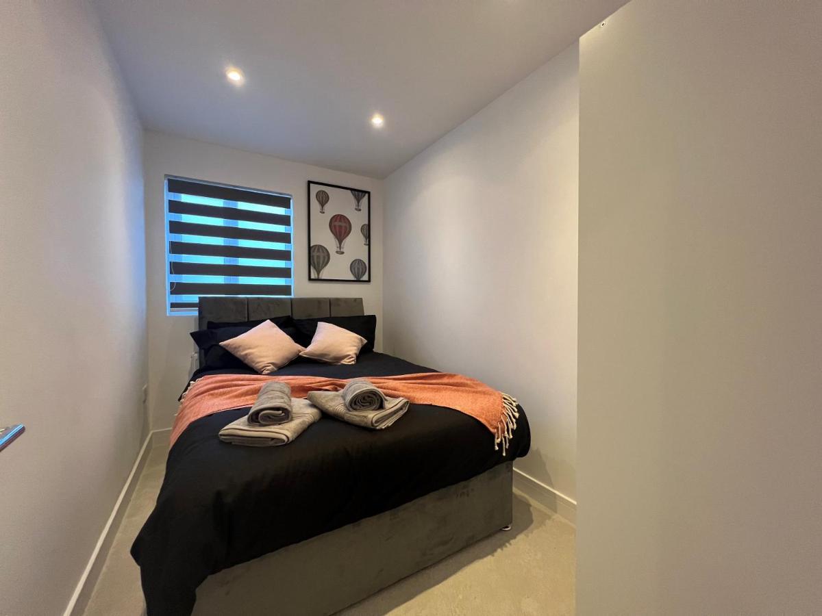 Appartement Star London Station Road 3-Bed Haven Extérieur photo
