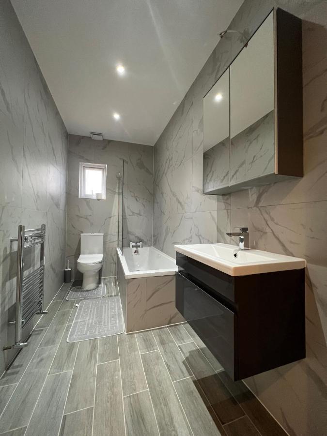 Appartement Star London Station Road 3-Bed Haven Extérieur photo